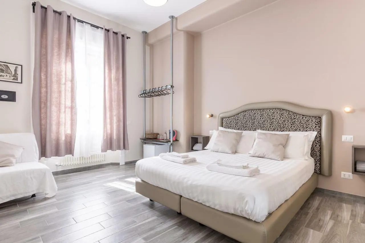 Piazza Bologna Little Suites contacts
