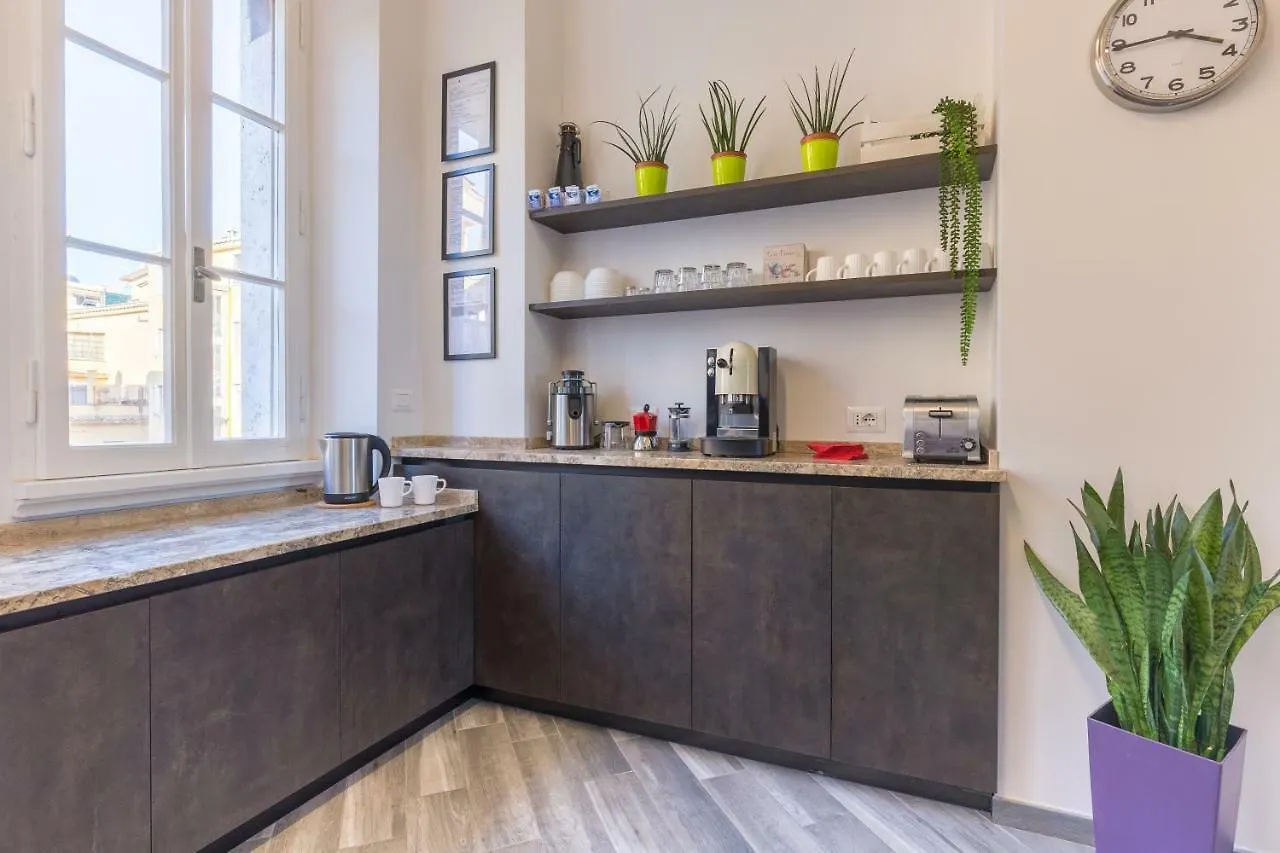 Bed & Breakfast Piazza Bologna Little Suites Rome Italy